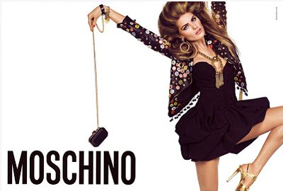 Рекламная кампания Moschino  весна-лето 2010