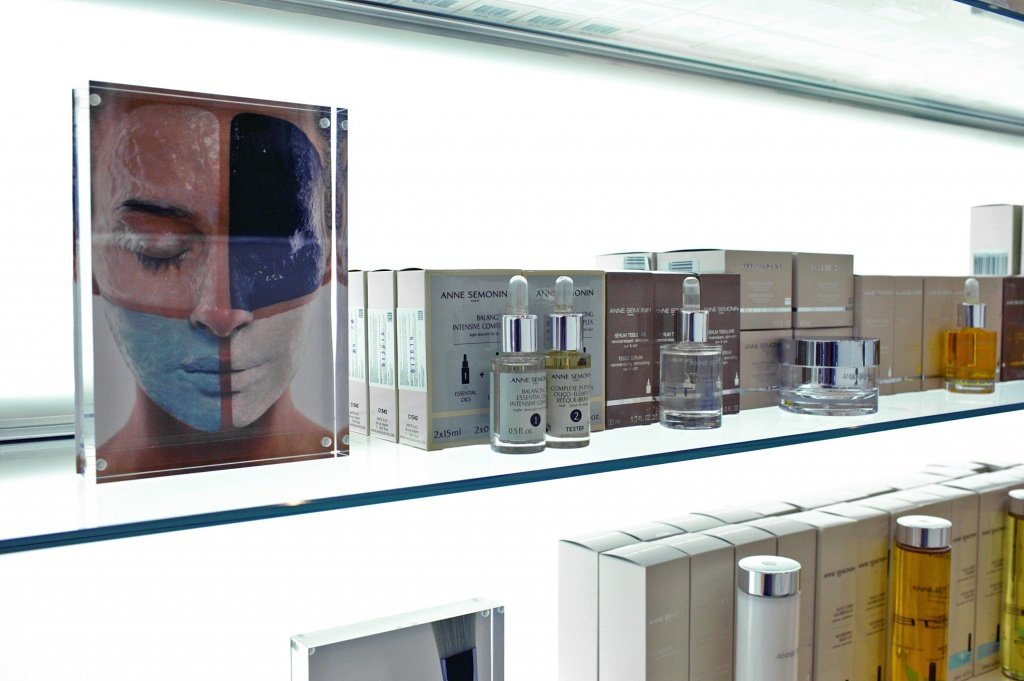 Anne Sémonin: неделя красоты в ЦУМе Anne Sémonin: неделя красоты в ЦУМе