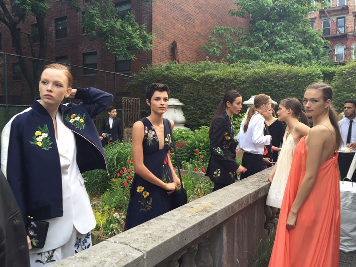 Презентация коллекции Stella McCartney Resort 2016