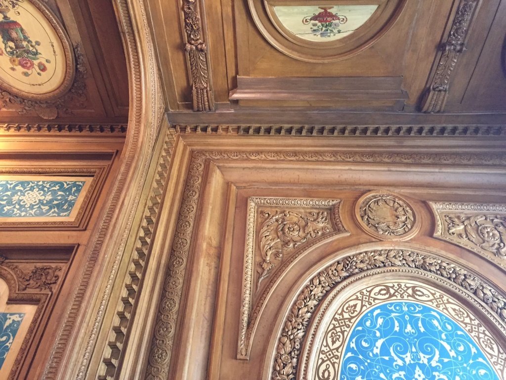 Шоу-рум Celine